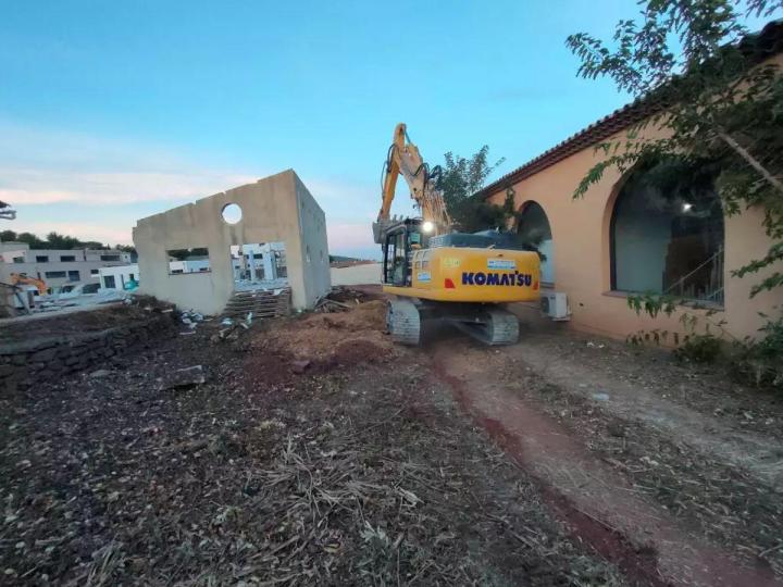 Travaux démolition maison Brignoles